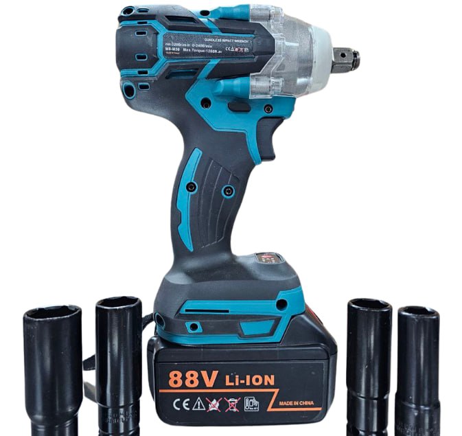 Kit de 4 Máquinas a Bateria - 2x Baterias 4Ah - Garantia de 3 Anos  na Tools Portugal - Apenas 189.90€! Compra agora na Tools Portugal