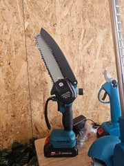 Kit Roçadora Extensivel + Serra Poda 6" + Tesoura de Poda - Garantia de 3 Anos  na Tools Portugal - Apenas 107.90€! Compra agora na Tools Portugal